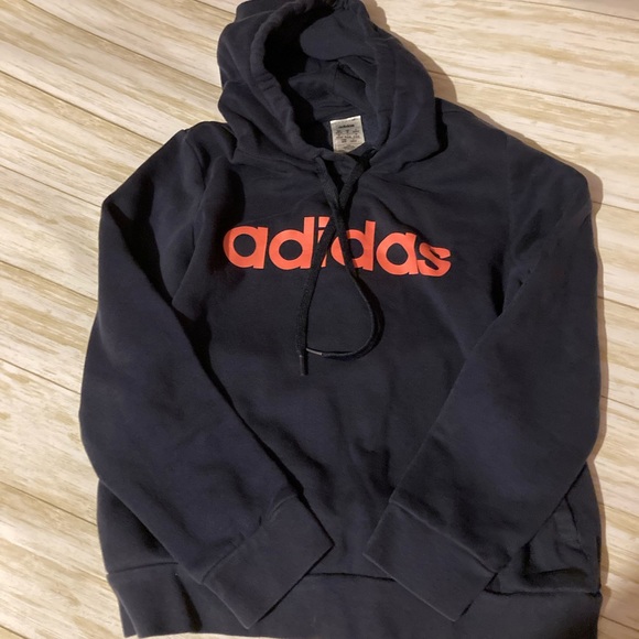 Women’s size M adidas Hoodie - Picture 2 of 5